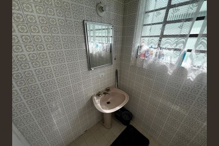 Casa à venda com 200m², 4 quartos e 4 vagasBanheiro