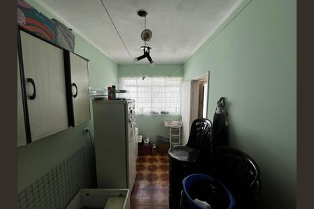 Casa à venda com 200m², 4 quartos e 4 vagasDespensa