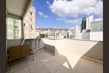 Apartamento à venda com 130m², 2 quartos e 2 vagasVaranda da Sala
