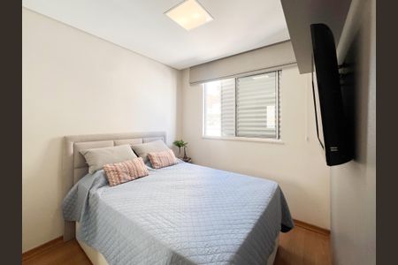 Apartamento à venda com 130m², 2 quartos e 2 vagasQuarto