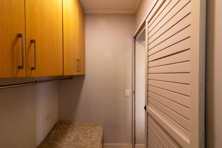 Apartamento à venda com 210m², 3 quartos e 3 vagasQuarto de Serviço