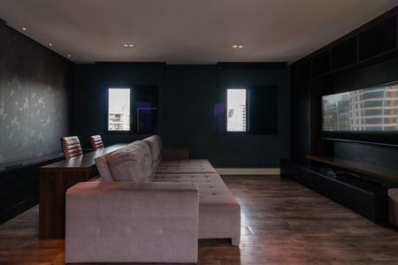 Apartamento à venda com 210m², 3 quartos e 3 vagasSala 2