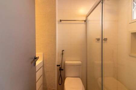 Apartamento à venda com 210m², 3 quartos e 3 vagasBanheiro suíte 1