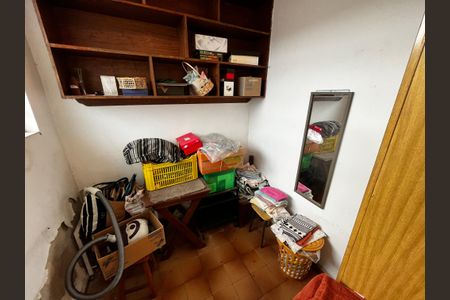 Casa à venda com 132m², 3 quartos e 6 vagasQuarto de Serviço