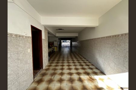 Casa à venda com 132m², 3 quartos e 6 vagasGaragem
