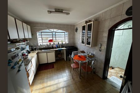 Casa à venda com 132m², 3 quartos e 6 vagasCozinha