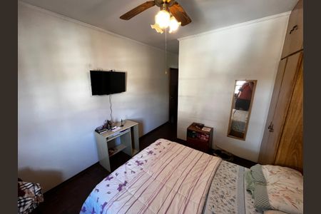 Casa à venda com 132m², 3 quartos e 6 vagasSuíte