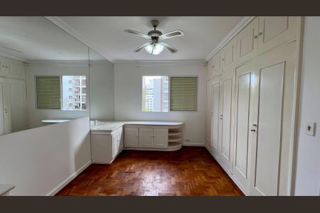 Apartamento para alugar com 115m², 3 quartos e 2 vagas Apartamento para alugar com 115m², 3 quartos e 2 vagasSuíte