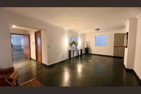 Apartamento para alugar com 115m², 3 quartos e 2 vagas Apartamento para alugar com 115m², 3 quartos e 2 vagasHall de Entrada