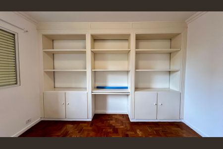 Apartamento para alugar com 115m², 3 quartos e 2 vagas Apartamento para alugar com 115m², 3 quartos e 2 vagasQuarto 2