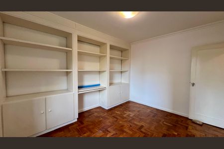 Apartamento para alugar com 115m², 3 quartos e 2 vagas Apartamento para alugar com 115m², 3 quartos e 2 vagasQuarto 2