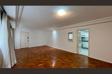 Apartamento para alugar com 115m², 3 quartos e 2 vagas Apartamento para alugar com 115m², 3 quartos e 2 vagasSala
