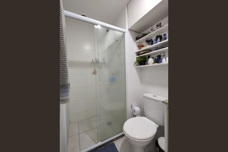 Apartamento à venda com 54m², 2 quartos e 1 vagaBanheiro Social