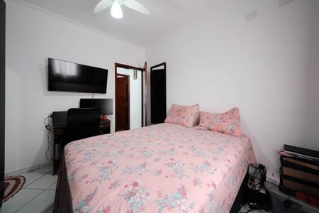 Casa à venda com 105m², 2 quartos e 2 vagasSuíte 2