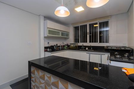 Apartamento à venda com 180m², 3 quartos e 1 vagaCozinha 1