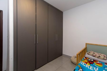 Apartamento à venda com 180m², 3 quartos e 1 vagaQuarto 2