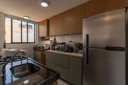 Apartamento à venda com 54m², 2 quartos e 1 vaga Apartamento à venda com 54m², 2 quartos e 1 vagaCozinha