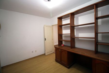 Casa para alugar com 200m², 5 quartos e 6 vagasQuarto 2