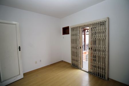 Casa para alugar com 200m², 4 quartos e 5 vagasSuíte 2