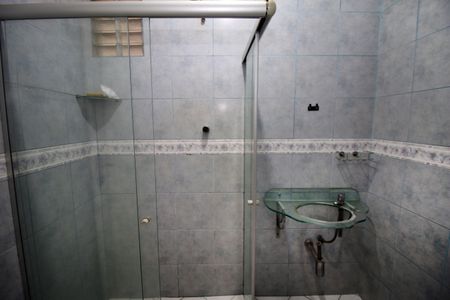Casa para alugar com 200m², 4 quartos e 5 vagasBanheiro Social
