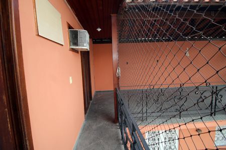 Casa para alugar com 200m², 4 quartos e 5 vagasVaranda 2º piso