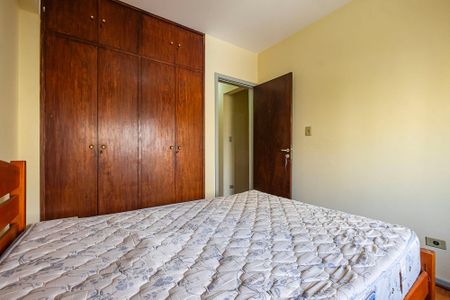 Quarto 1 de apartamento à venda com 2 quartos, 72m² em Pinheiros, São Paulo