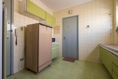 Apartamento para alugar com 72m², 2 quartos e 1 vagaCozinha