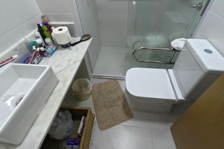 Apartamento para alugar com 100m², 3 quartos e 2 vagasBanheiro da Suíte