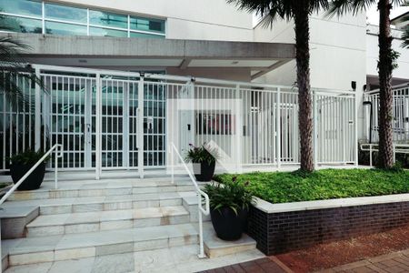 Apartamento à venda com 74m², 2 quartos e 2 vagas Apartamento à venda com 74m², 2 quartos e 2 vagasFachada
