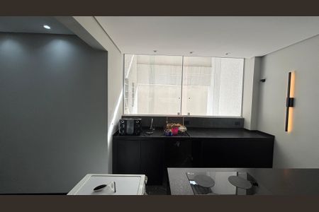 Apartamento à venda com 97m², 2 quartos e 2 vagas Apartamento à venda com 97m², 2 quartos e 2 vagasCozinha
