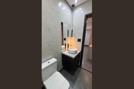 Apartamento à venda com 97m², 2 quartos e 2 vagas Apartamento à venda com 97m², 2 quartos e 2 vagasBanheiro da Suíte