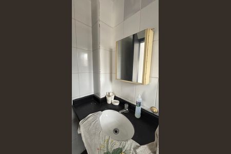Apartamento à venda com 97m², 2 quartos e 2 vagas Apartamento à venda com 97m², 2 quartos e 2 vagasCobertura - Banheiro
