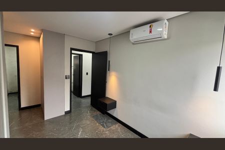 Apartamento à venda com 97m², 2 quartos e 2 vagas Apartamento à venda com 97m², 2 quartos e 2 vagasSuite