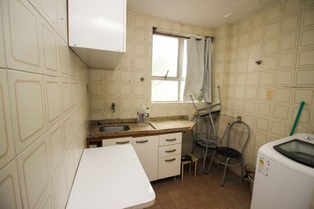 Casa à venda com 32m², 1 quarto e 1 vaga Casa à venda com 32m², 1 quarto e 1 vagaCozinha e Área de Serviço