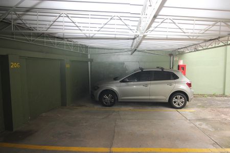 Casa à venda com 32m², 1 quarto e 1 vaga Casa à venda com 32m², 1 quarto e 1 vagaGaragem