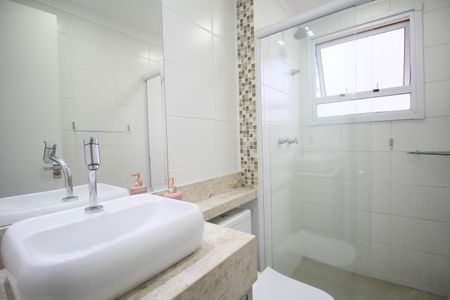 Apartamento para alugar com 55m², 2 quartos e 1 vagaBanheiro