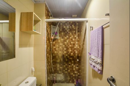 Apartamento à venda com 69m², 3 quartos e 1 vaga Apartamento à venda com 69m², 3 quartos e 1 vagaBanheiro Social