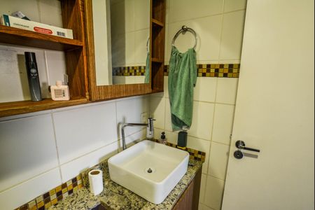Apartamento à venda com 69m², 3 quartos e 1 vaga Apartamento à venda com 69m², 3 quartos e 1 vagaBanheiro da Suíte