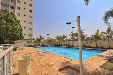 Apartamento à venda com 69m², 3 quartos e 1 vagaÁrea comum - Piscina