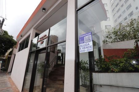 Apartamento à venda com 81m², 2 quartos e 2 vagasFachada