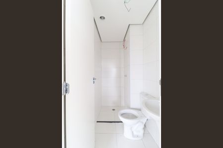 Apartamento à venda com 39m², 2 quartos e sem vaga Apartamento à venda com 39m², 2 quartos e sem vagaBanheiro