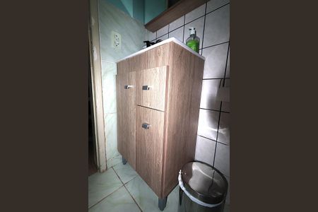 Casa para alugar com 42m², 2 quartos e 1 vagaBanheiro - Armario