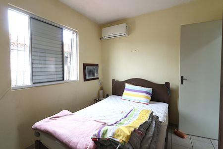 Casa para alugar com 42m², 2 quartos e 1 vagaQuarto 1