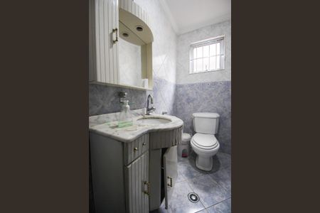 Casa para alugar com 168m², 3 quartos e 2 vagasLavabo