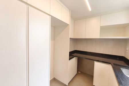 Cozinha de apartamento para alugar com 2 quartos, 42m² em , Campinas