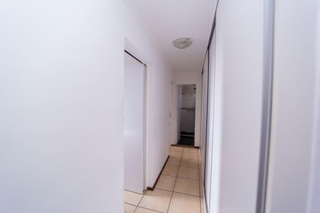 Apartamento à venda com 70m², 2 quartos e 1 vagaCorredor
