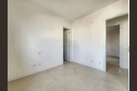 Apartamento à venda com 69m², 2 quartos e 2 vagasSuíte 2