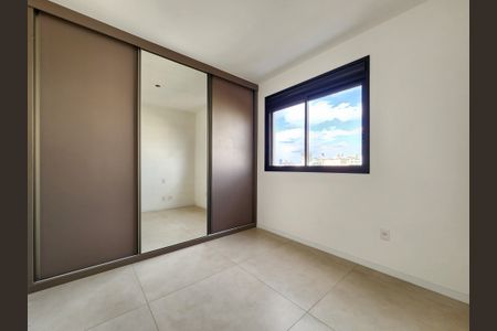 Apartamento à venda com 69m², 2 quartos e 2 vagasSuíte 2