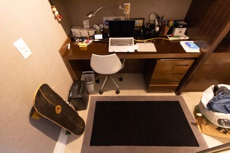 Apartamento à venda com 108m², 2 quartos e 2 vagasEscritório