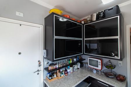 Apartamento à venda com 108m², 2 quartos e 2 vagasCozinha